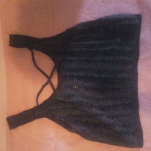 Black and gray knit cropped tank